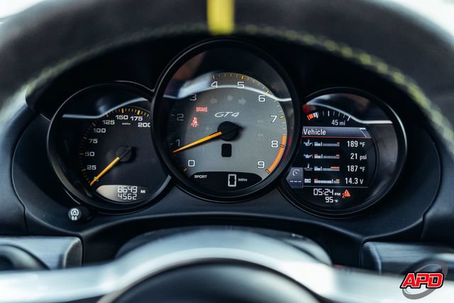 Used 2016 Porsche Cayman GT4 RWD image 9
