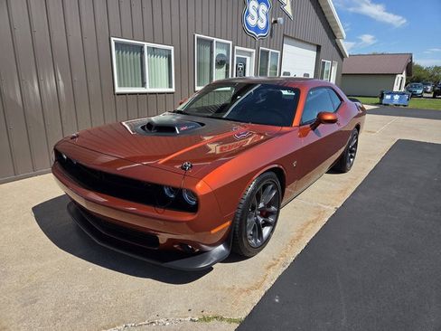Used 2021 Dodge Challenger R/T Scat Pack w/ Shaker Package RWD image 3