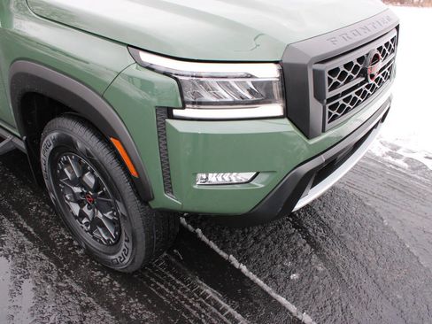 Used 2022 Nissan Frontier PRO-4X w/ Pro-4X Premium Package image 5