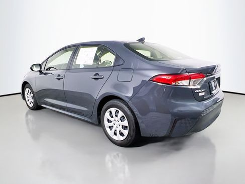 Used 2025 Toyota Corolla LE image 8