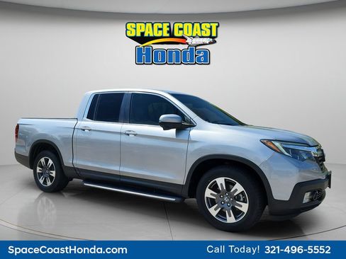 Used 2017 Honda Ridgeline RTL-T image 12