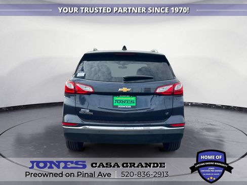 Used 2018 Chevrolet Equinox LT w/ Sun & Infotainment Package FWD image 5