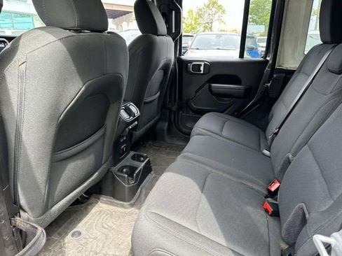Certified 2022 Jeep Wrangler Unlimited Sport image 4