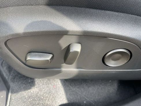 New 2026 Chevrolet Traverse LT w/ Driver Confidence Package image 12