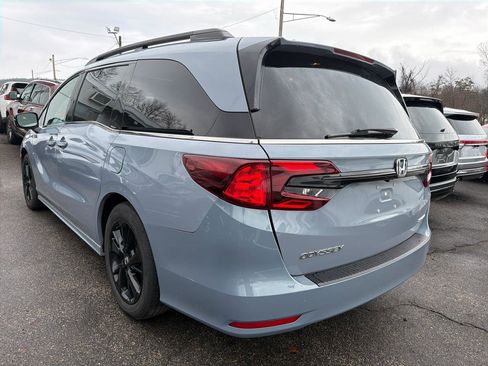 Used 2023 Honda Odyssey Sport image 13