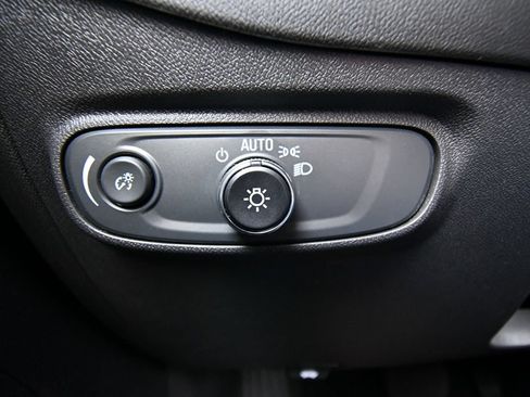 Used 2024 Chevrolet Equinox LT AWD/4WD image 21