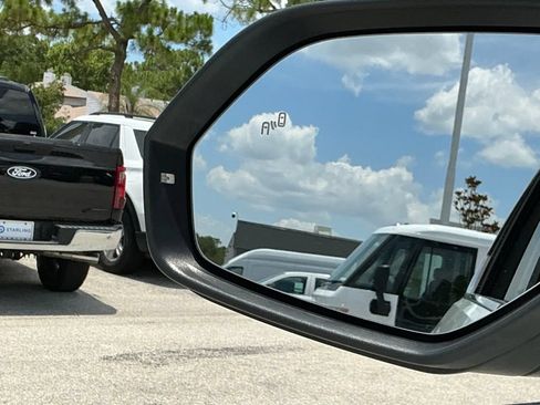 Used 2024 Volkswagen Atlas SE FWD image 47