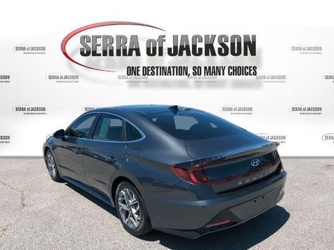 Used 2023 Hyundai Sonata SEL w/ Convenience Package FWD image 7