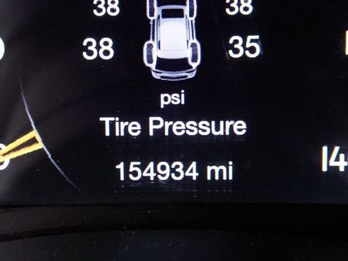 Used 2016 Jeep Grand Cherokee Limited w/ Trailer Tow Group IV image 5