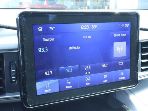 Used 2023 Ford Explorer XLT w/ Equipment Group 202A image 5