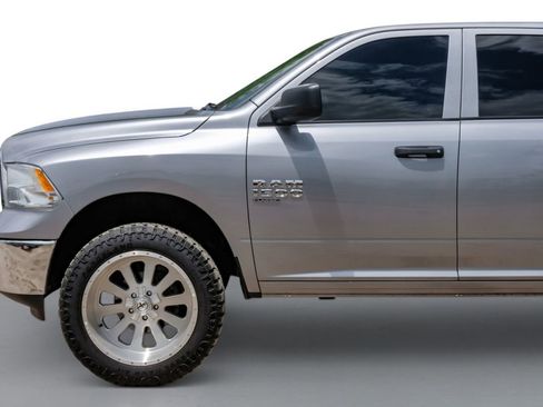 Used 2021 RAM 1500 Tradesman w/ Chrome Plus Package RWD image 10