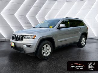 Used 2017 Jeep Grand Cherokee Laredo w/ Quick Order Package 23E AWD/4WD video 1