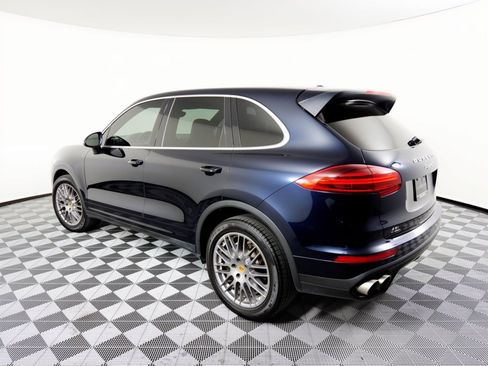 Certified 2016 Porsche Cayenne S w/ Premium Package AWD/4WD image 3