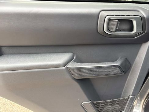 New 2025 Ford Bronco Badlands image 19