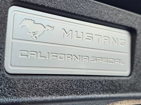 Used 2017 Ford Mustang GT Premium w/ Equipment Group 401A RWD image 30