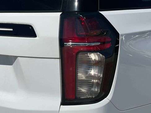 Used 2023 Chevrolet Tahoe Z71 AWD/4WD image 29
