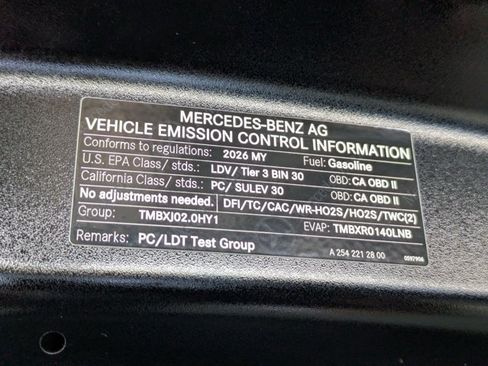 Certified 2026 Mercedes-Benz GLC 300 image 24