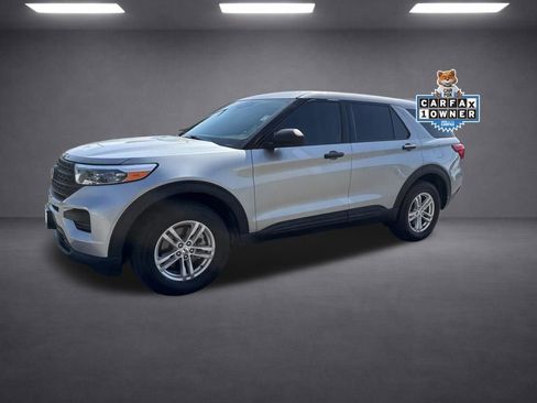 Used 2022 Ford Explorer 4WD image 2