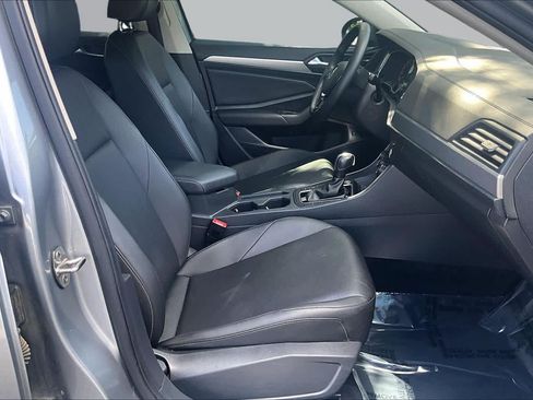 Used 2020 Volkswagen Jetta SE FWD image 8