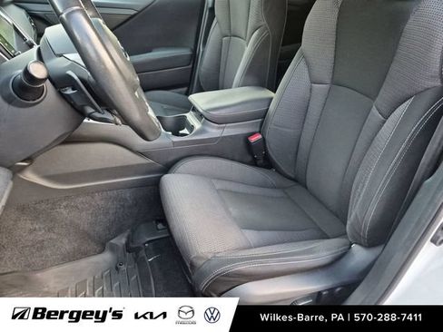 Used 2021 Subaru Outback Premium w/ Popular Package #1 AWD/4WD image 12