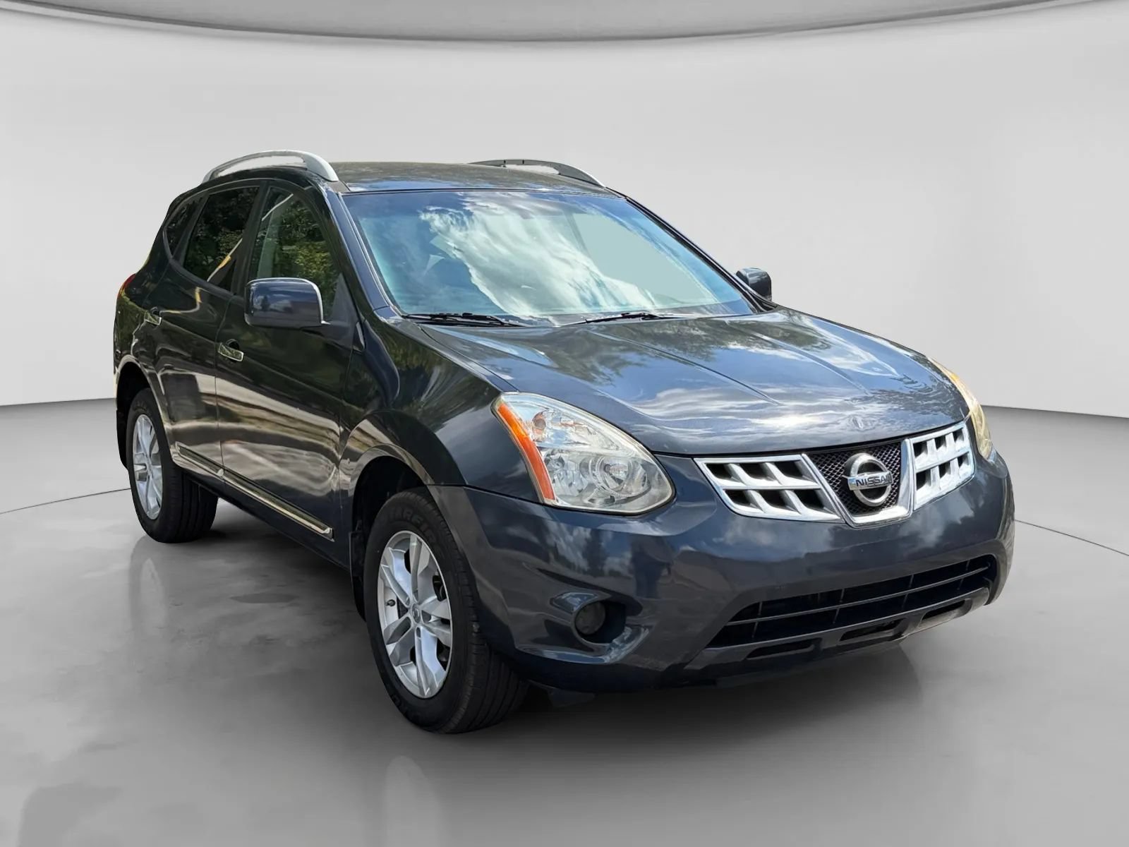 Used 2013 Nissan Rogue SV FWD image 7
