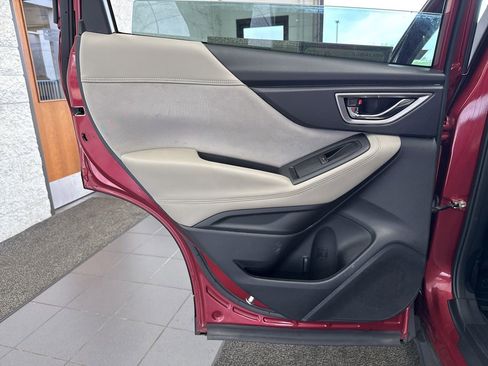 Used 2022 Subaru Forester Premium AWD/4WD image 43