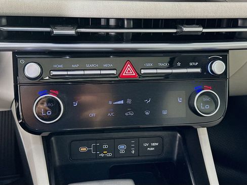 Used 2025 Hyundai Tucson SEL AWD/4WD image 16