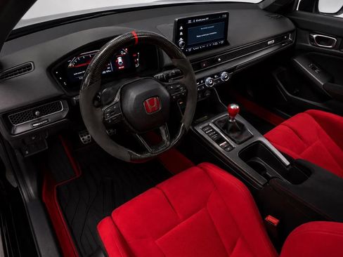 Used 2023 Honda Civic Type R image 8