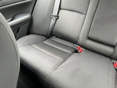 Used 2025 Nissan Altima 2.5 SV FWD image 40