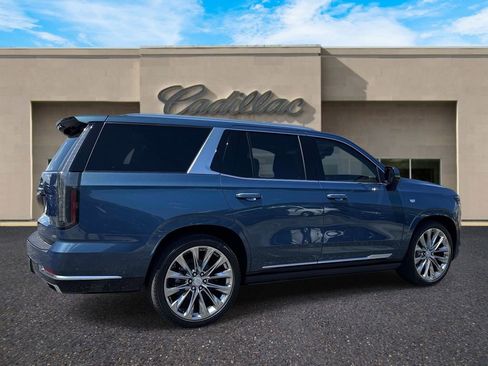 New 2026 Cadillac Escalade Platinum Luxury w/ LPO, Radiant Package AWD/4WD image 3