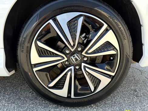 Used 2017 Honda Civic EX-L image 36