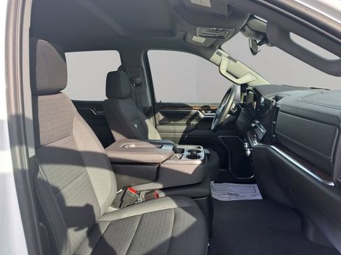 Used 2023 GMC Sierra 1500 Elevation image 41