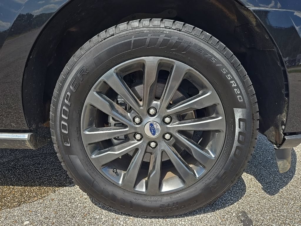 Used 2020 Ford Expedition Limited RWD image 29