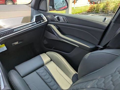 New 2026 BMW X5 M Competition w/ Executive Package AWD/4WD image 18