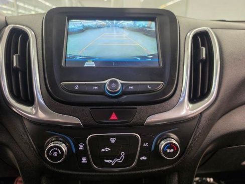 Used 2019 Chevrolet Equinox LT FWD image 25