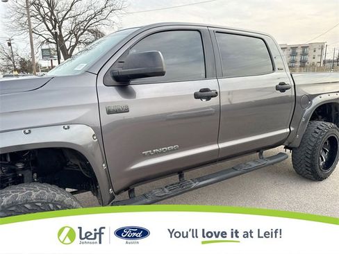 Used 2015 Toyota Tundra SR5 w/ SR5 Upgrade Package image 34