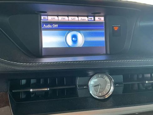 Used 2013 Lexus ES 350 w/ Luxury Pkg FWD image 8
