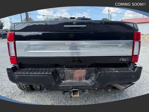 Used 2022 Ford F450 Platinum w/ FX4 Off-Road Package AWD/4WD image 4