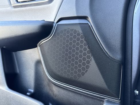 Used 2022 Honda CR-V EX image 17