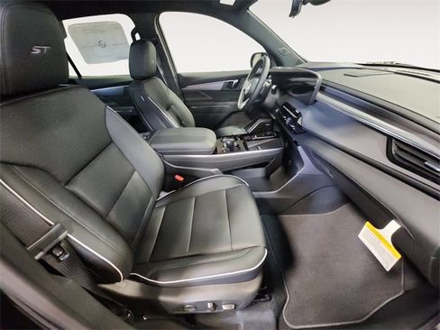 New 2026 Buick Enclave Sport Touring w/ Power Package image 15