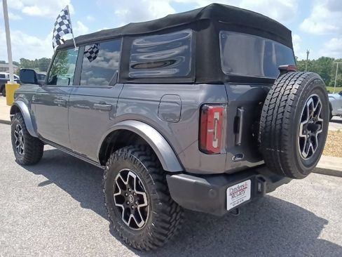 Used 2023 Ford Bronco Outer Banks AWD/4WD image 5