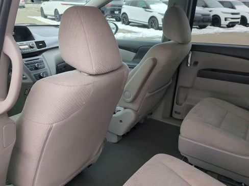 Used 2014 Honda Odyssey LX image 16