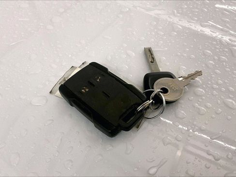 Used 2020 Chevrolet Colorado W/T w/ WT Convenience Package image 9