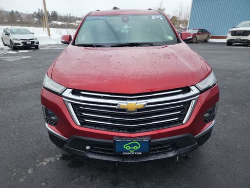 Certified 2024 Chevrolet Traverse LT image 3