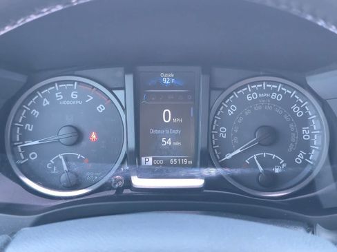 Used 2019 Toyota Tacoma TRD Off-Road w/ TRD Premium Off Road Package image 20