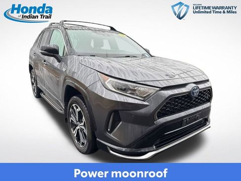 Used 2021 Toyota RAV4 XSE image 3