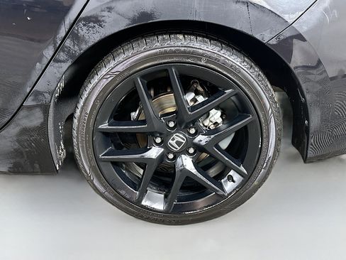 Certified 2024 Honda Civic Sport image 29