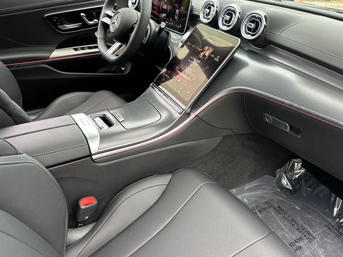 New 2025 Mercedes-Benz CLE 300 4MATIC Cabriolet image 26