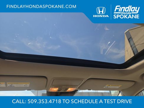 Used 2017 Honda CR-V Touring image 18