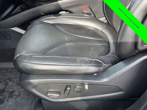 Used 2021 Lincoln Nautilus Reserve image 5